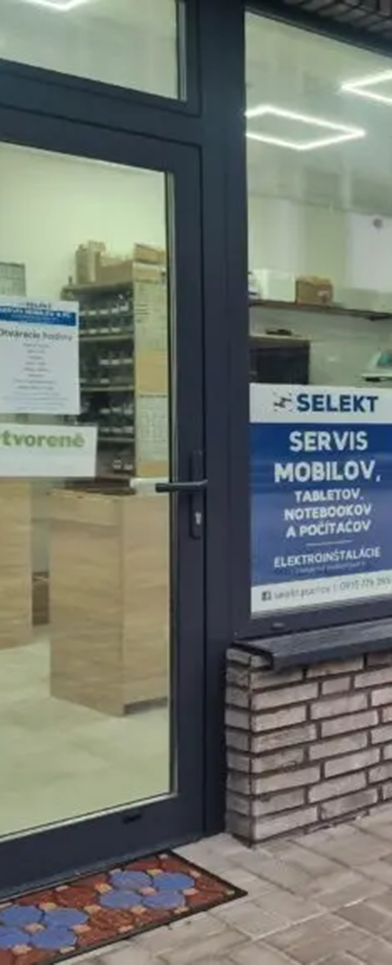 Tím skúsených technikov servisu Selekt v Púchove